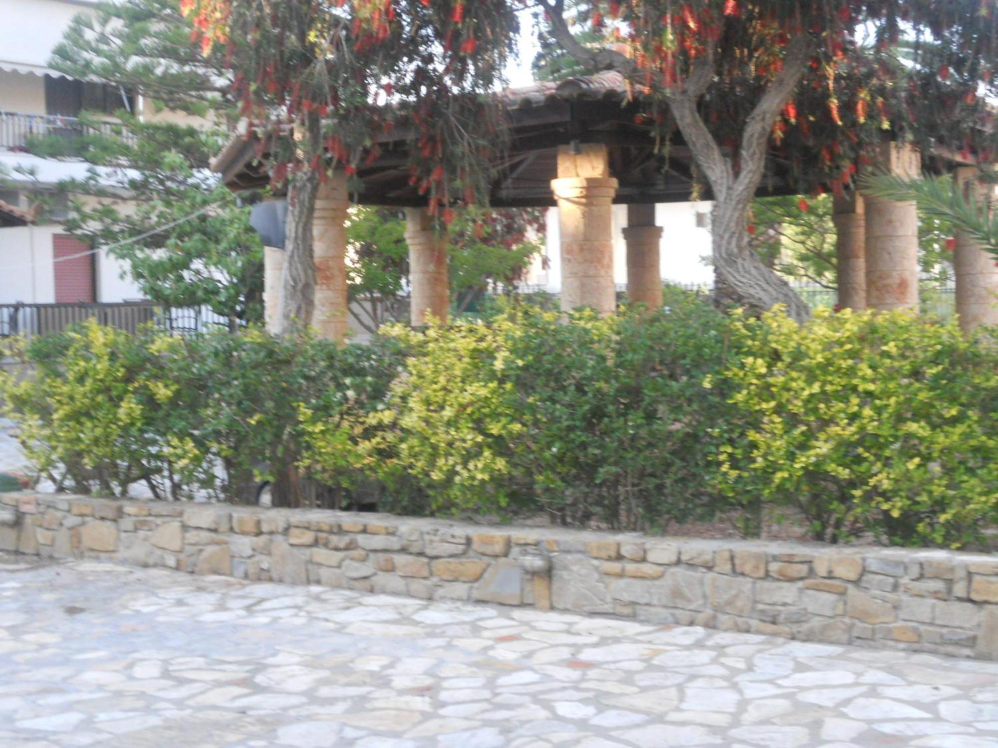 Assimakis Hotel Финикунда Экстерьер фото